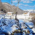 Casetta Del Rio Στρέσα