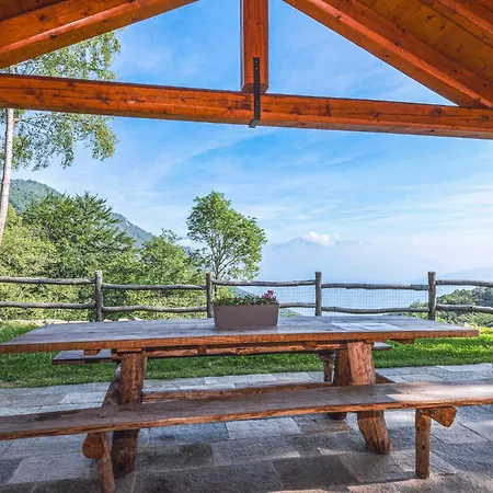 펜션 Casetta Del Rio 스트레사