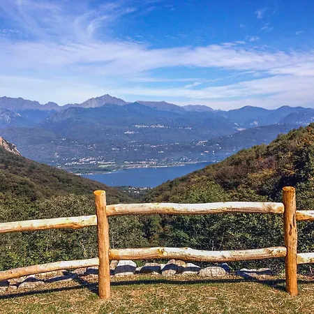 Nyaraló Casetta Del Rio Stresa