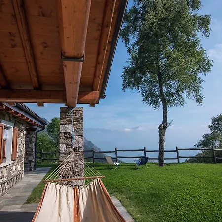 Casetta Del Rio Hébergement de vacances Stresa